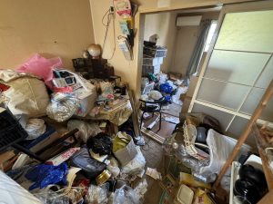 ゴミ屋敷片付けのビフォー